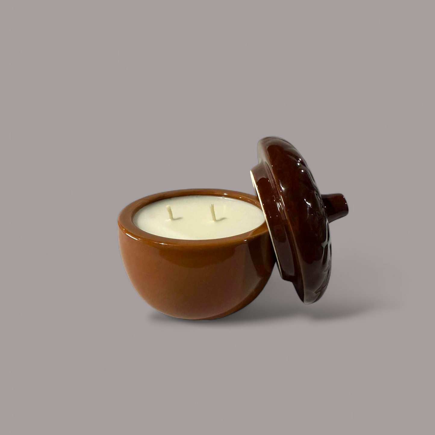 Whispering Leaves - Acorn Candle